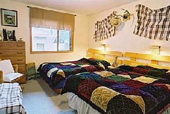 Golden Dreams B&B Whistler Exterior photo